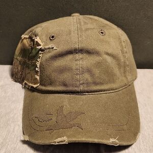 Wildlife Series Dri-Duck green destructed embroidered Hat - New